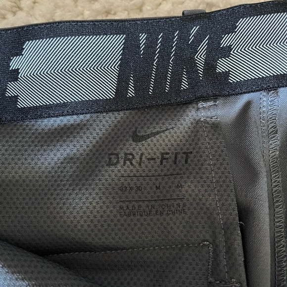 Nike Gray Dri-Fit Golf Pants - Picture 4 of 4